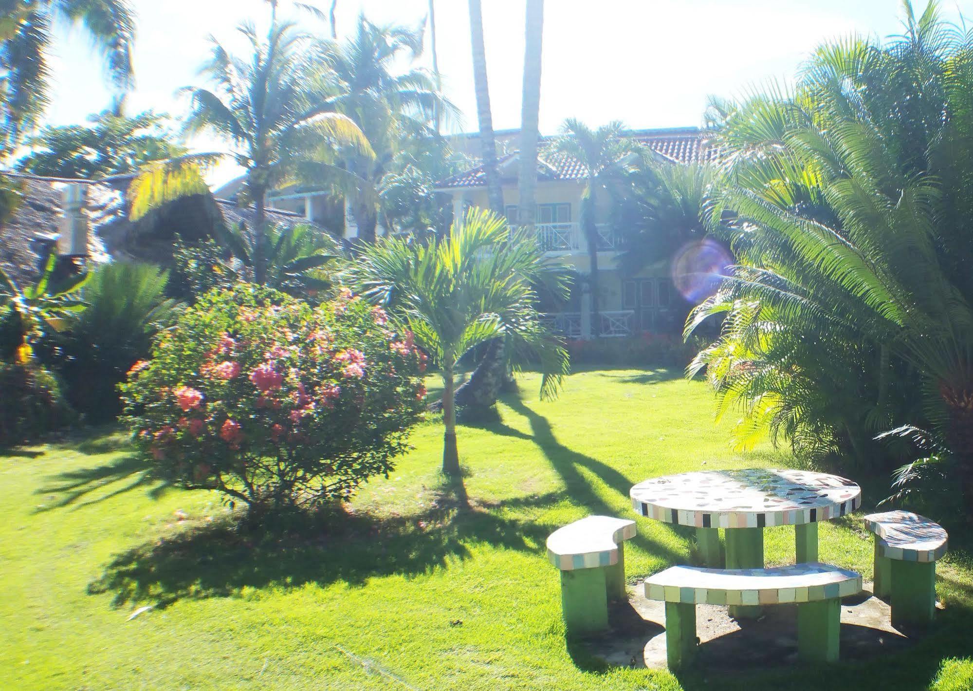 Hotel Los Pinos Las Terrenas Ngoại thất bức ảnh